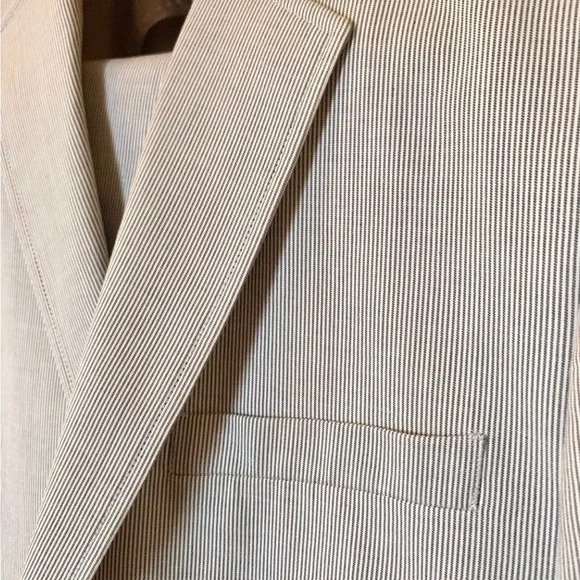 theory light grey pinstriped cotton slim suit